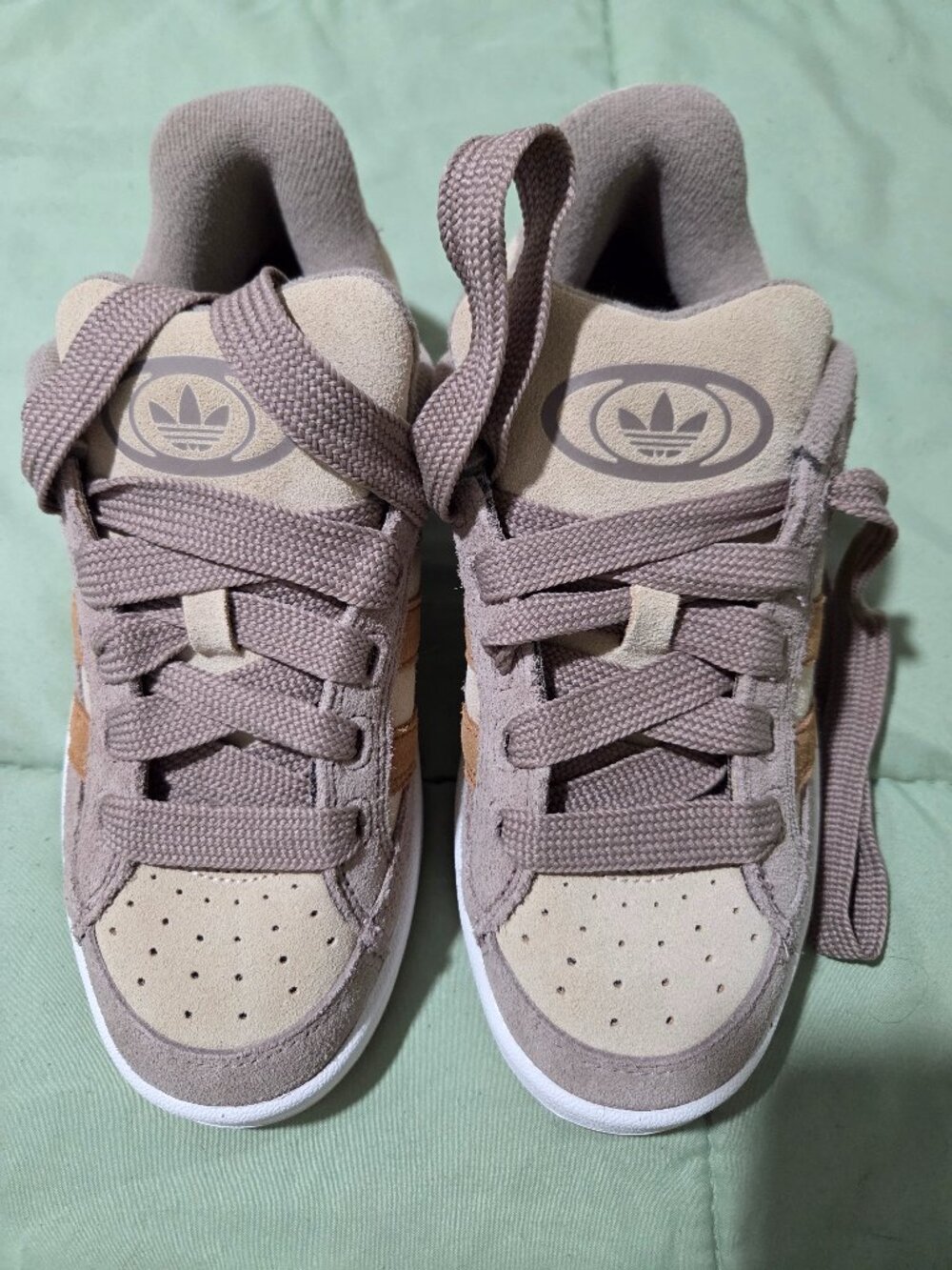 Adidas youth boys shoes